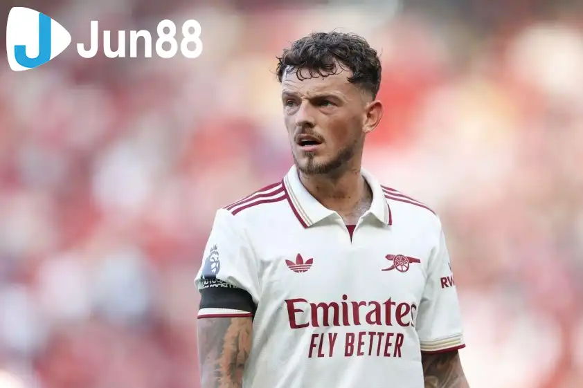 Ben White nhiều khả năng sẽ vắng mặt trong trận đấu tới đây. Ảnh: The Mirror Ben White nhiều khả năng sẽ vắng mặt trong trận đấu tới đây. Ảnh: The Mirror