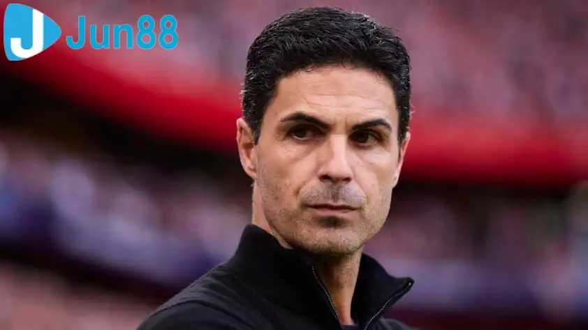 Mikel Arteta chịu áp lực phải có danh hiệu ở mùa giải này (Ảnh: FootballTransfer).