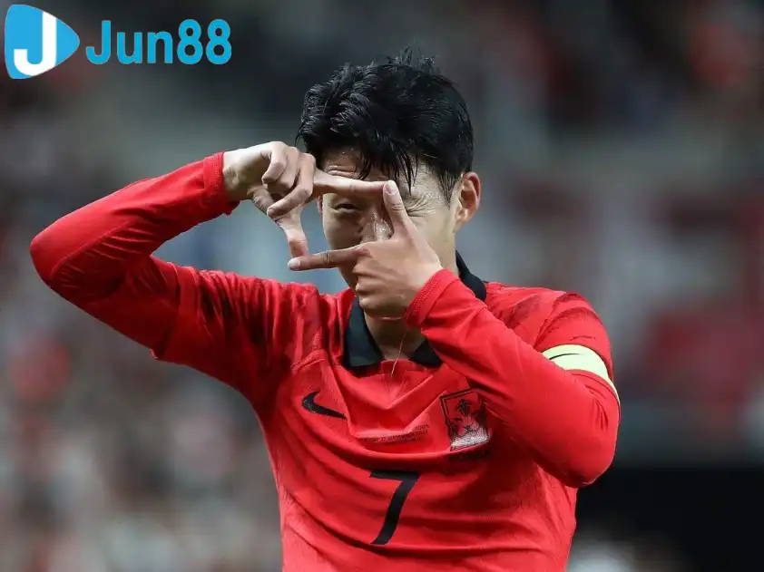 Son Heung-Min vẫn là niềm hy vọng số 1 trên hàng công của Hàn Quốc Son Heung-Min vẫn là niềm hy vọng số 1 trên hàng công của Hàn Quốc